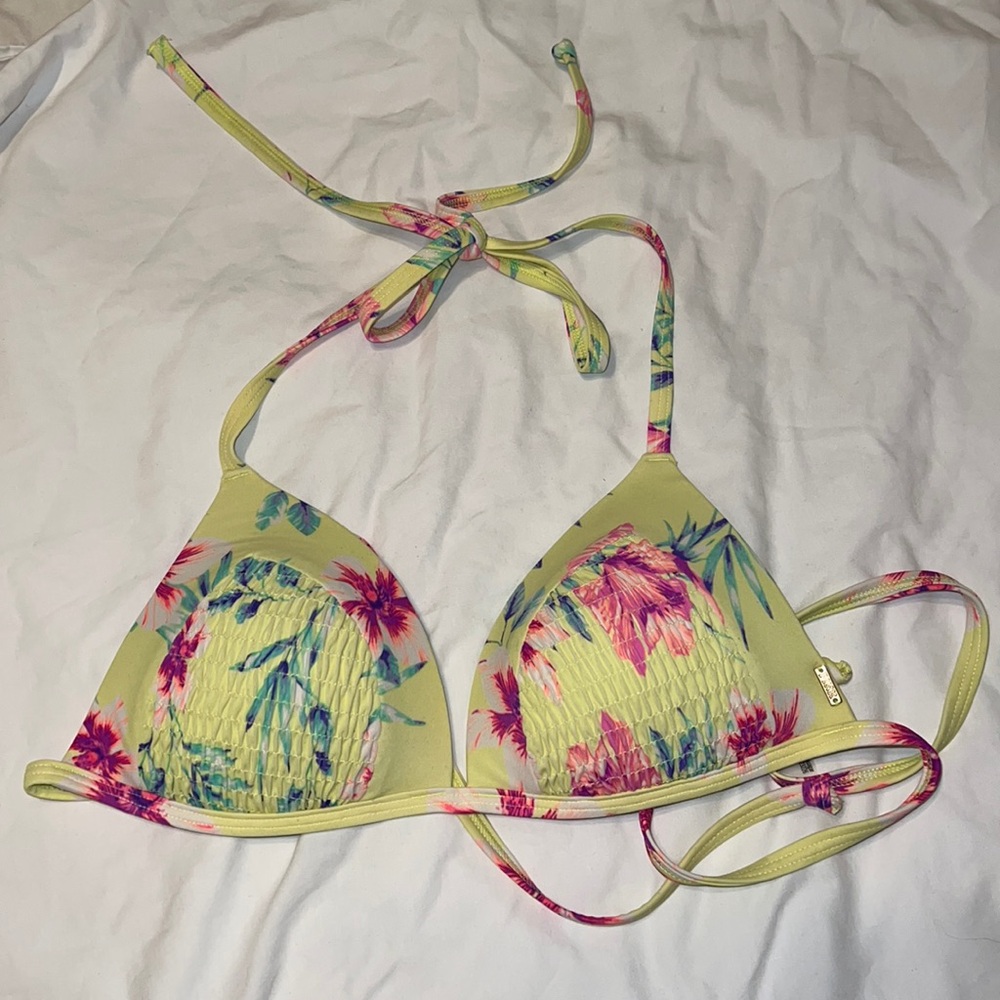 Bathing suit top